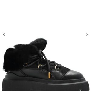 Inuikii Black Platform Winter Boots